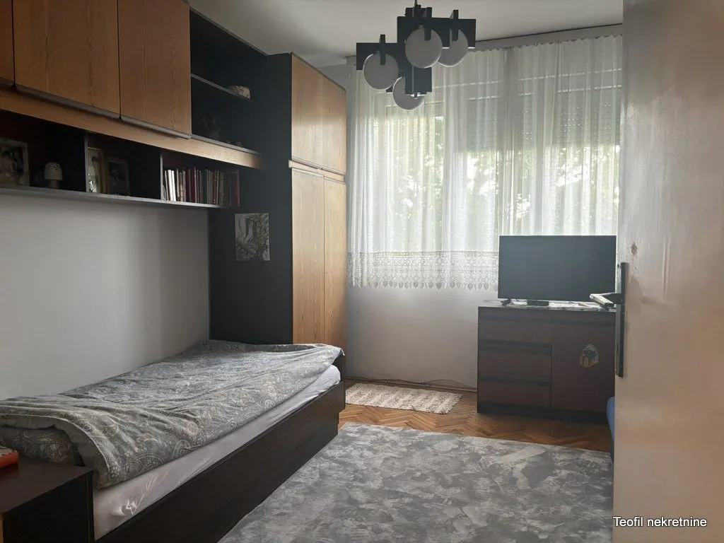 Prodaja, dvosoban stan, 64m², Karaburma, Palilula Sve Podlokacije