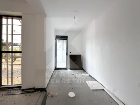 Prodaja, dvosoban stan, 64m², Stari Aerodrom, Podgorica - image 6