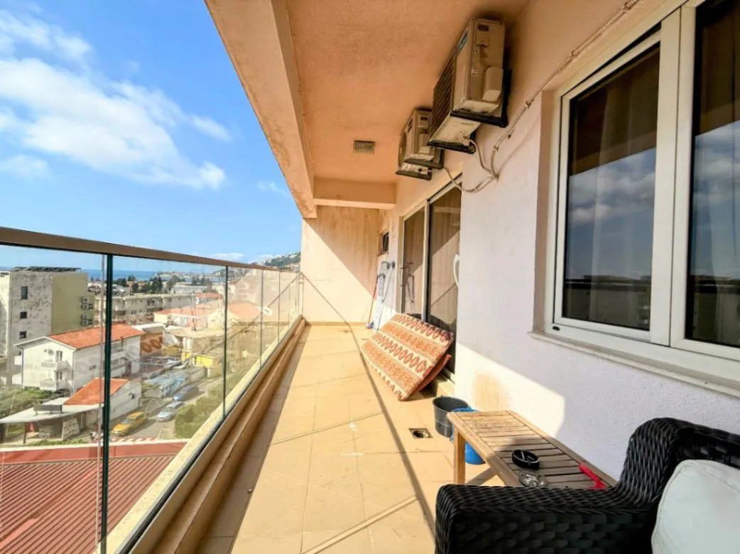Sale, two bedroom apartment, 80m², Podkošljun, Budva