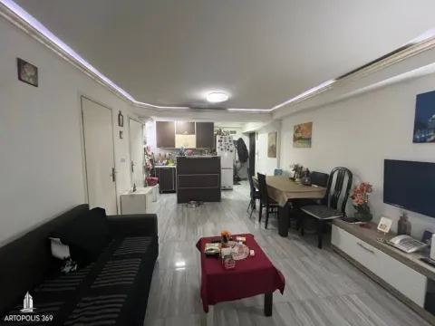 Prodaja, dvosoban stan, 44m², Vračar Centar, Vračar Sve Podlokacije - image 2