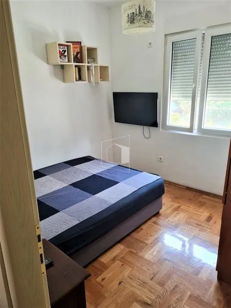 Rent, house, 120m², Tološi, Podgorica