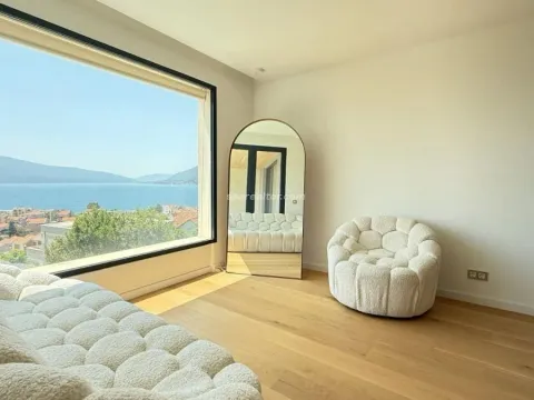 Sale, two bedroom apartment, 103m², Donja Lastva, Tivat - image 1
