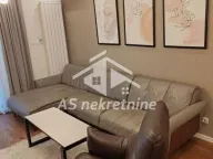 Izdavanje, trosoban stan, 77m², Vračar Sve Podlokacije, Beograd - image 4