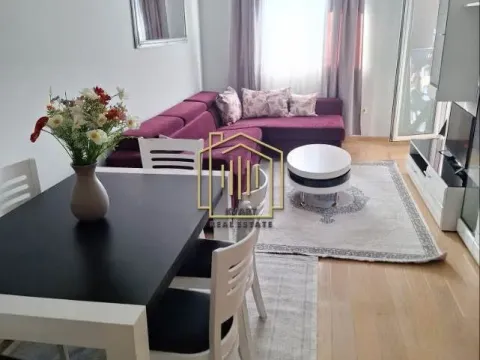 Izdavanje, jednosoban stan, 46m², City Kvart, Podgorica - image 2