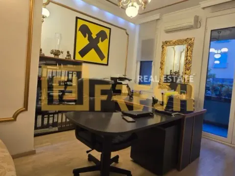 Izdavanje, poslovni prostor, 40m², Centar, Podgorica - image 6