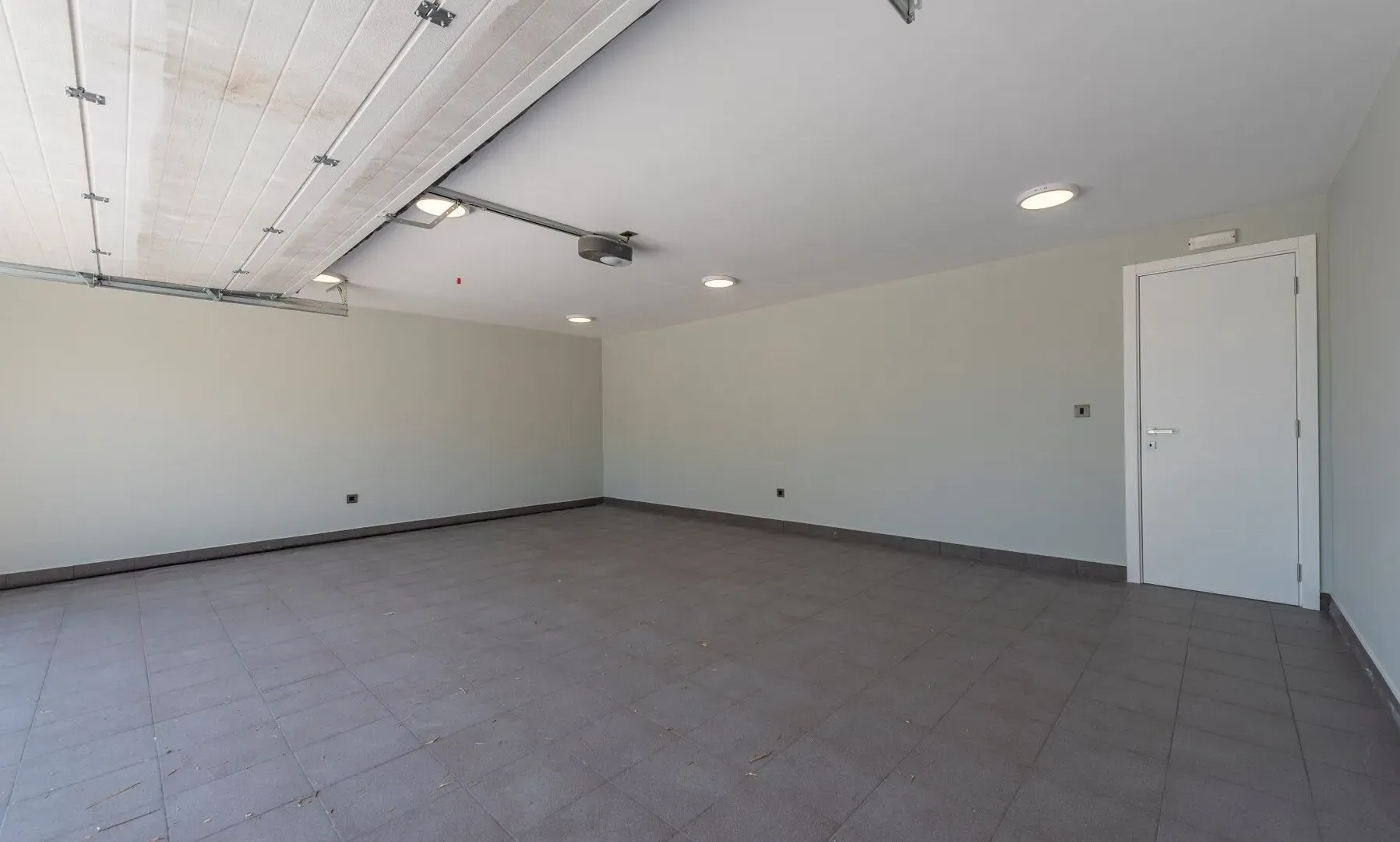 Prodaja, kuća, 558m², Tivat, Crna Gora