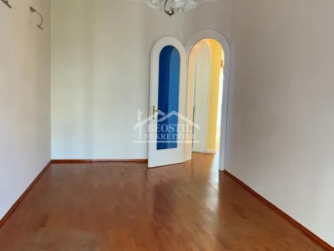 Rent, house, 141m², Stari Grad, Beograd - image 15