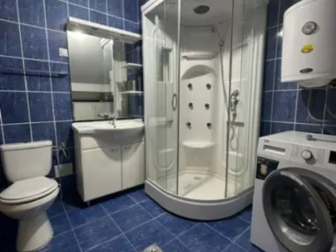 Izdavanje, jednosoban stan, 56m², Stari Aerodrom, Podgorica - image 13