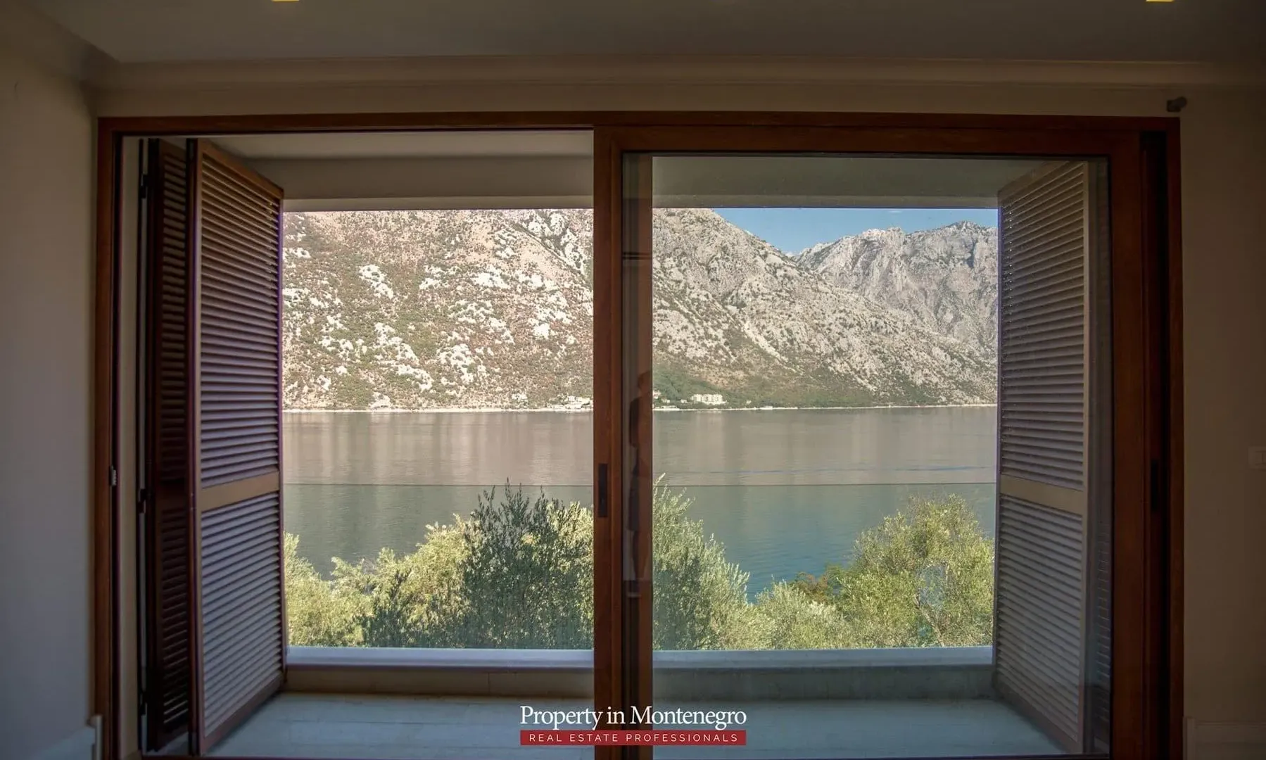 Prodaja, kuća, 585m², Stoliv, Kotor