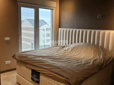 Prodaja, četvorosoban stan, 150m², Pančevo, Srbija - image 8