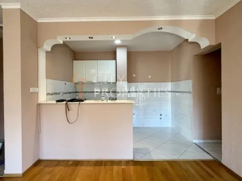 Izdavanje, stan, 69m², Ljubović, Podgorica - image 5