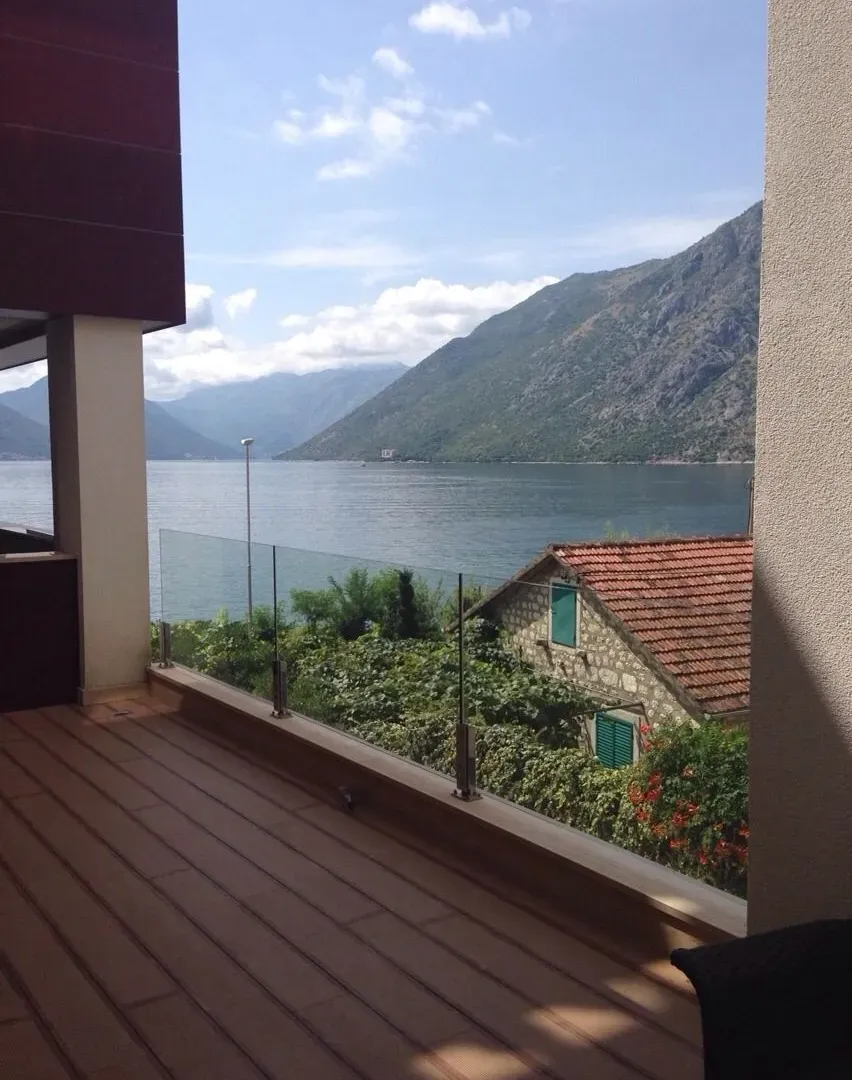 Prodaja, stan, 192m², Ljuta, Kotor
