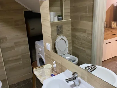 Stan-na-dan, jednosoban stan, 55m², Šušanj, Bar - image 4