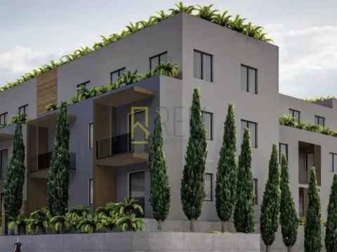 Prodaja, jednosoban stan, 45m², Dobrota, Kotor - image 3