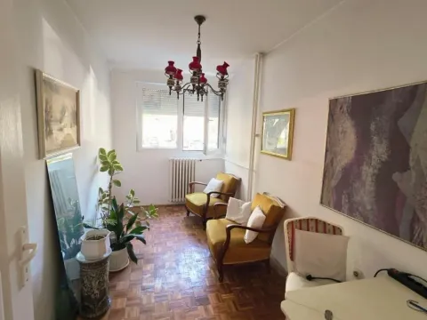 Prodaja, četvorosoban stan, 79m², Novi Beograd Blok 1 Fontana, Novi Beograd Sve Podlokacije - image 7