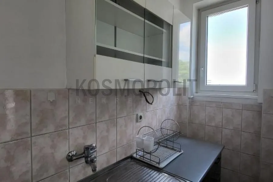 Prodaja, dvosoban stan, 68m², Stari Grad, Beograd