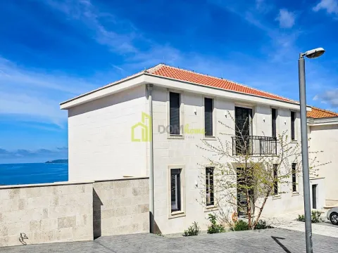 Sale, one bedroom apartment, 55m², Budva, Crna Gora - image 11