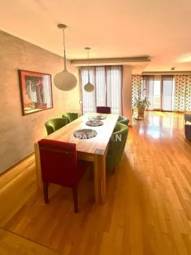 Rent, three bedroom apartment, 113m², Vračar Hram, Vračar Sve Podlokacije - image 3