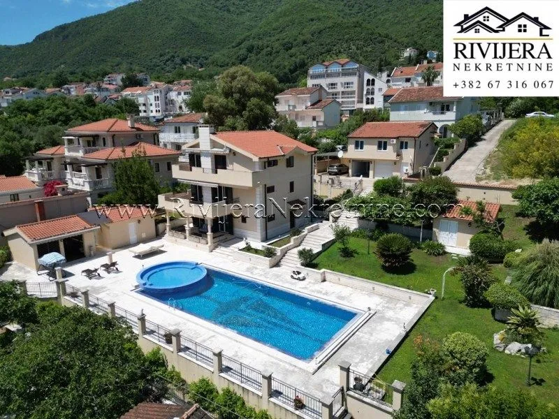 Prodaja, kuća, 396m², Baošići, Herceg Novi