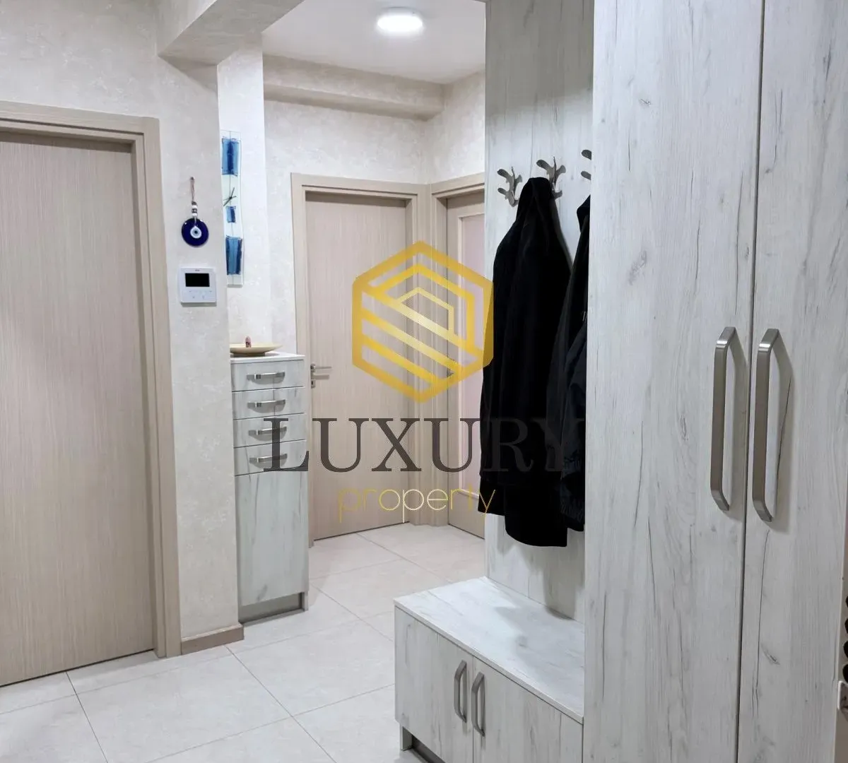 Prodaja, trosoban stan, 72m², City Kvart, Podgorica