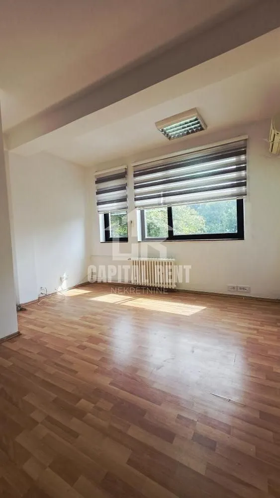 Rent, office space, 45m², Savski Venac, Beograd