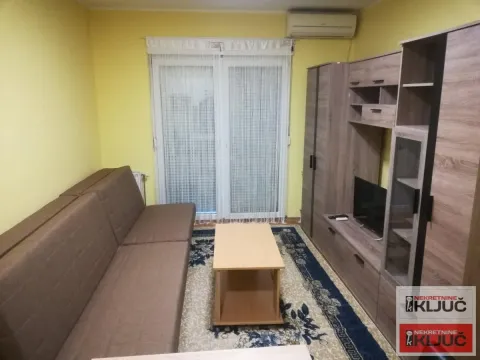 Izdavanje, garsonjera, 25m², Grbavica, Novi Sad Sve Podlokacije - image 3
