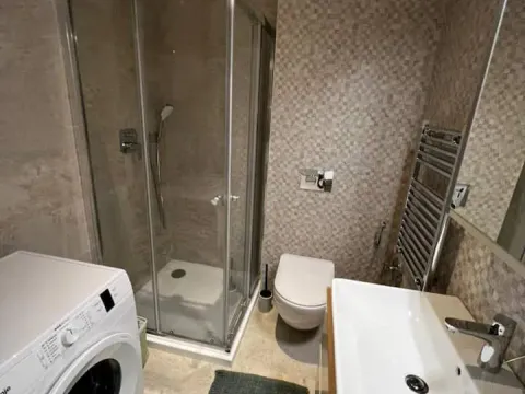 Sale, one bedroom apartment, 29m², Kotor, Crna Gora - image 3