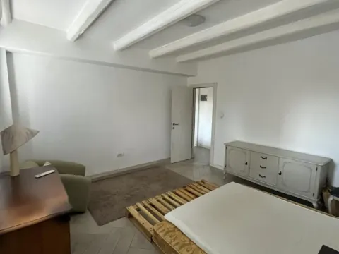 Rent, two bedroom apartment, 62m², Stari Grad, Beograd - image 5