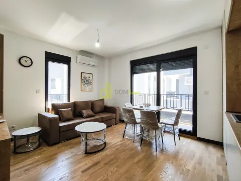 Izdavanje, jednosoban stan, 45m², Gorica C, Podgorica - image 6