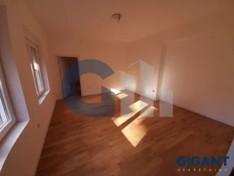 Sale, two bedroom apartment, 54m², Crveni Krst, Beograd - image 2