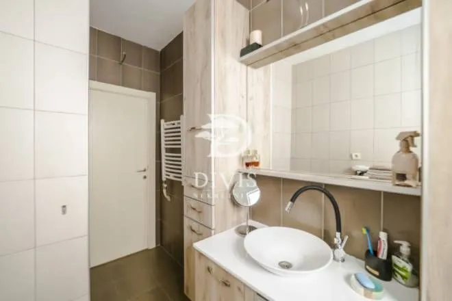 Sale, three bedroom apartment, 89m², Trošarina, Voždovac Sve Podlokacije