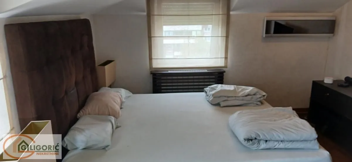 Prodaja, trosoban stan, 100m², Čukarica, Beograd