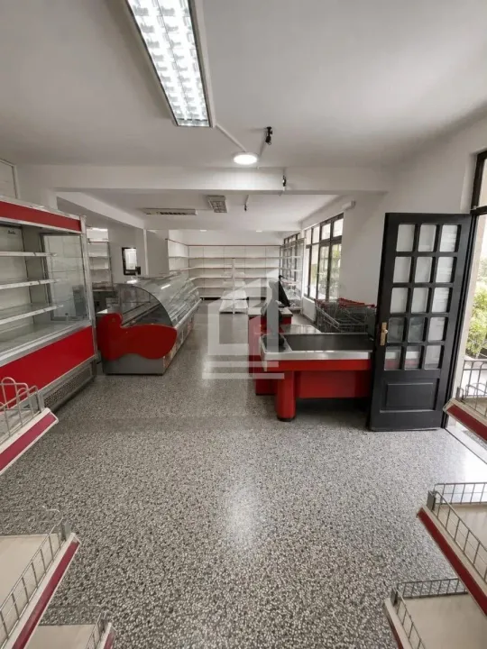 Rent, office space, 180m², Centar, Cetinje