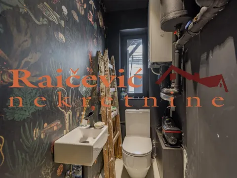 Prodaja, trosoban stan, 160m², Stari Grad, Beograd - image 10