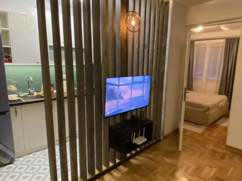 Rent, two bedroom apartment, 50m², Stari Grad, Beograd - image 11