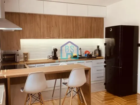 Prodaja, dvosoban stan, 59m², Vidovdansko naselje, Novi Sad Sve Podlokacije - image 1