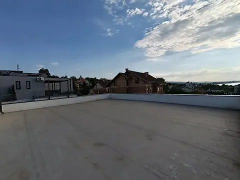 Prodaja, četvorosoban stan, 140m², Sremska Kamenica, Petrovaradin - image 14