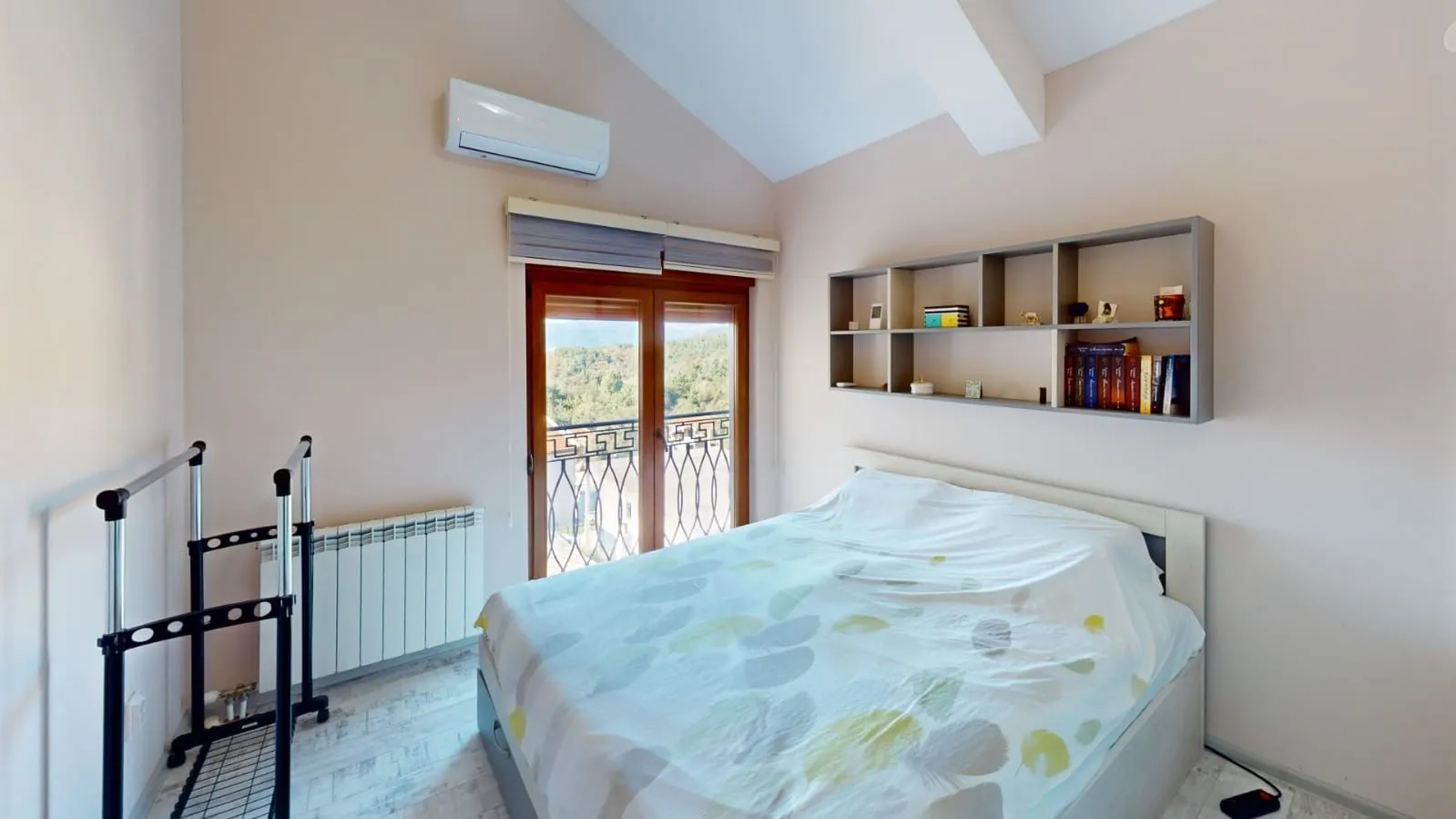 Rent, house, 212m², Kavač, Kotor