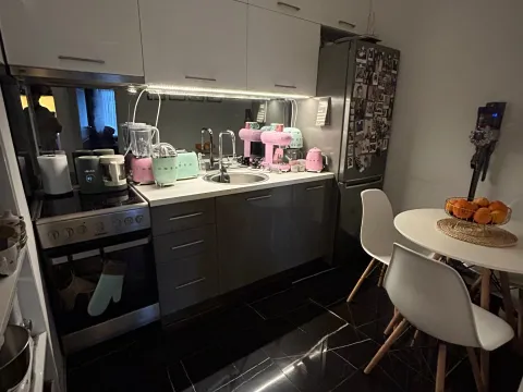 Prodaja, jednosoban stan, 38m², City Kvart, Podgorica - image 4