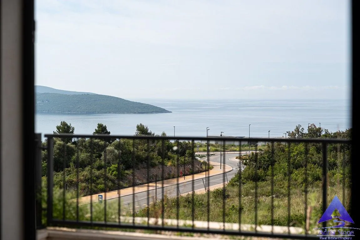 Prodaja, dvosoban stan, 94m², Luštica, Tivat
