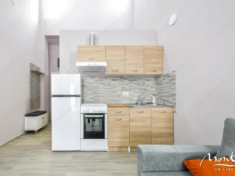 Prodaja, ugostiteljski objekat, 1256m², Centar, Budva - image 7