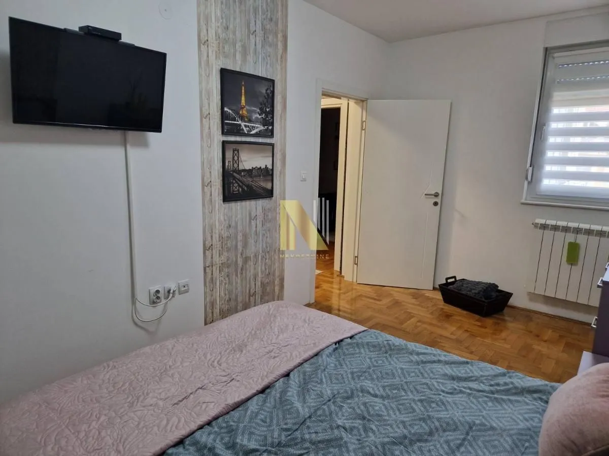 Izdavanje, dvosoban stan, 56m², Centar, Novi Sad