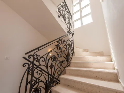 Prodaja, kuća, 270m², Reževići, Budva - image 17