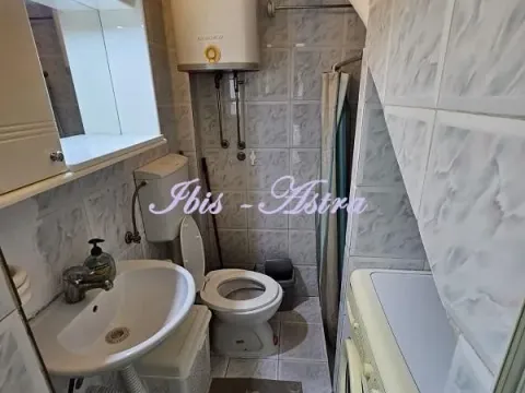 Izdavanje, dvosoban stan, 42m², Đeram Pijaca, Beograd - image 7