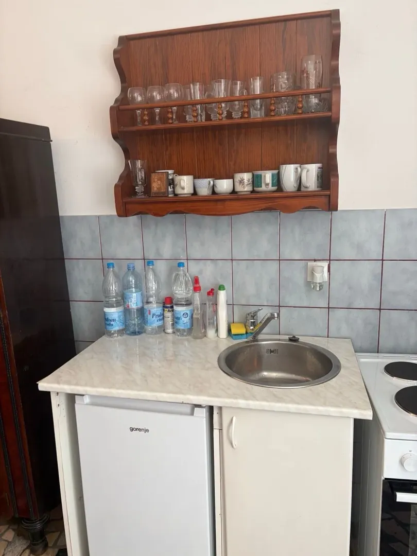 Izdavanje, garsonjera, 40m², Savina, Herceg Novi