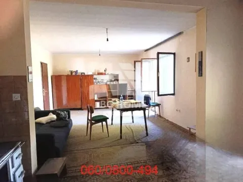 Sale, house, 214m², Velika Plana, Srbija - image 9