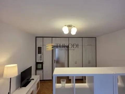 Rent, one bedroom apartment, 37m², Banovo Brdo, Beograd - image 5