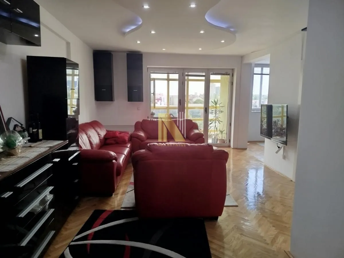 Prodaja, trosoban stan, 101m², Bulevar Oslobodjenja, Novi Sad Sve Podlokacije