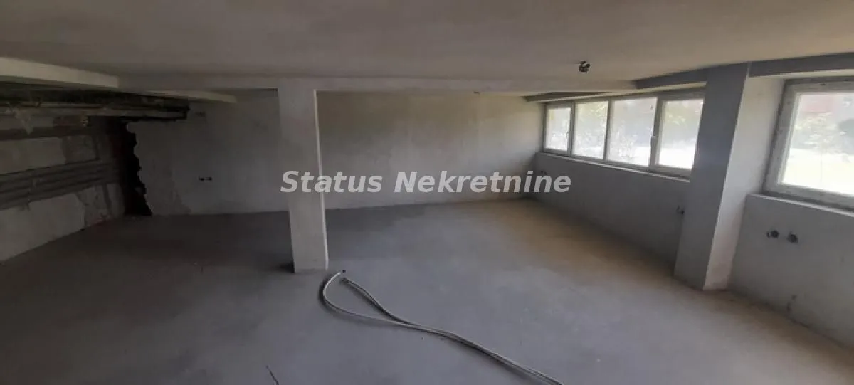 Sale, office space, 128m², Novo naselje, Novi Sad