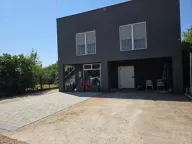 Izdavanje, kuća, 331m², Tuzi, Podgorica - image 10